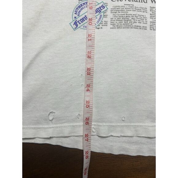 VTG 1988 The Charlotte Observer NBA Hornets Bulls Newspaper Print Shirt (L) RARE - Picture 7 of 14